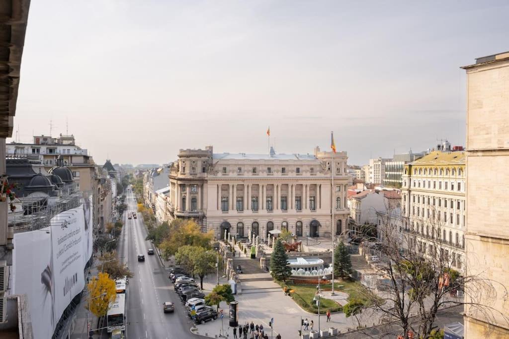 Sunny 2Br Flat - Top Location - Stunning Views Bucarest Esterno foto